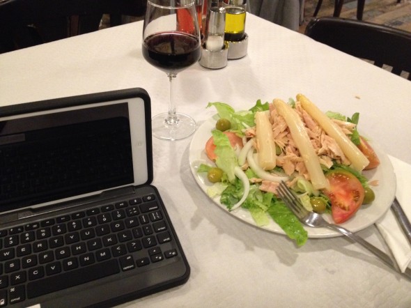 Blogging during dinner!